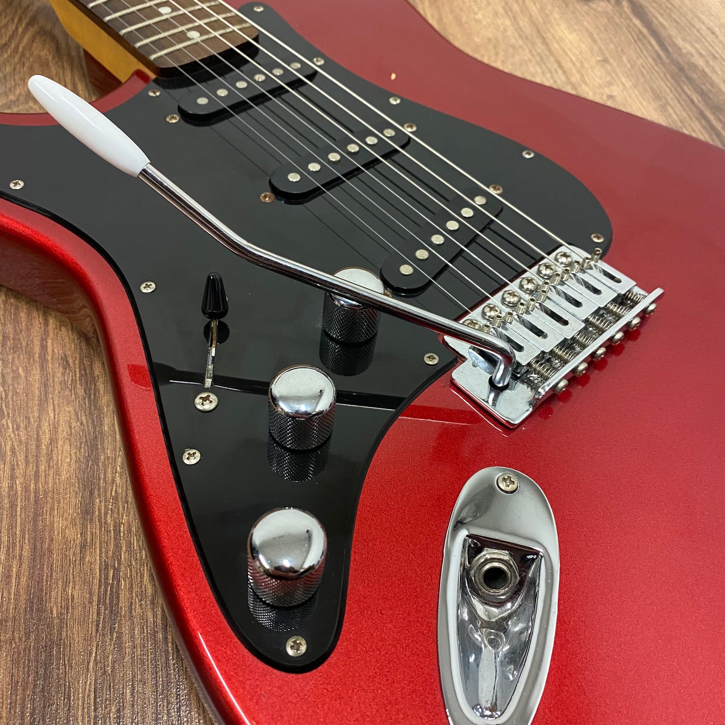Pre-Owned Kramer Focus 111S - Left Handed - Metallic Red