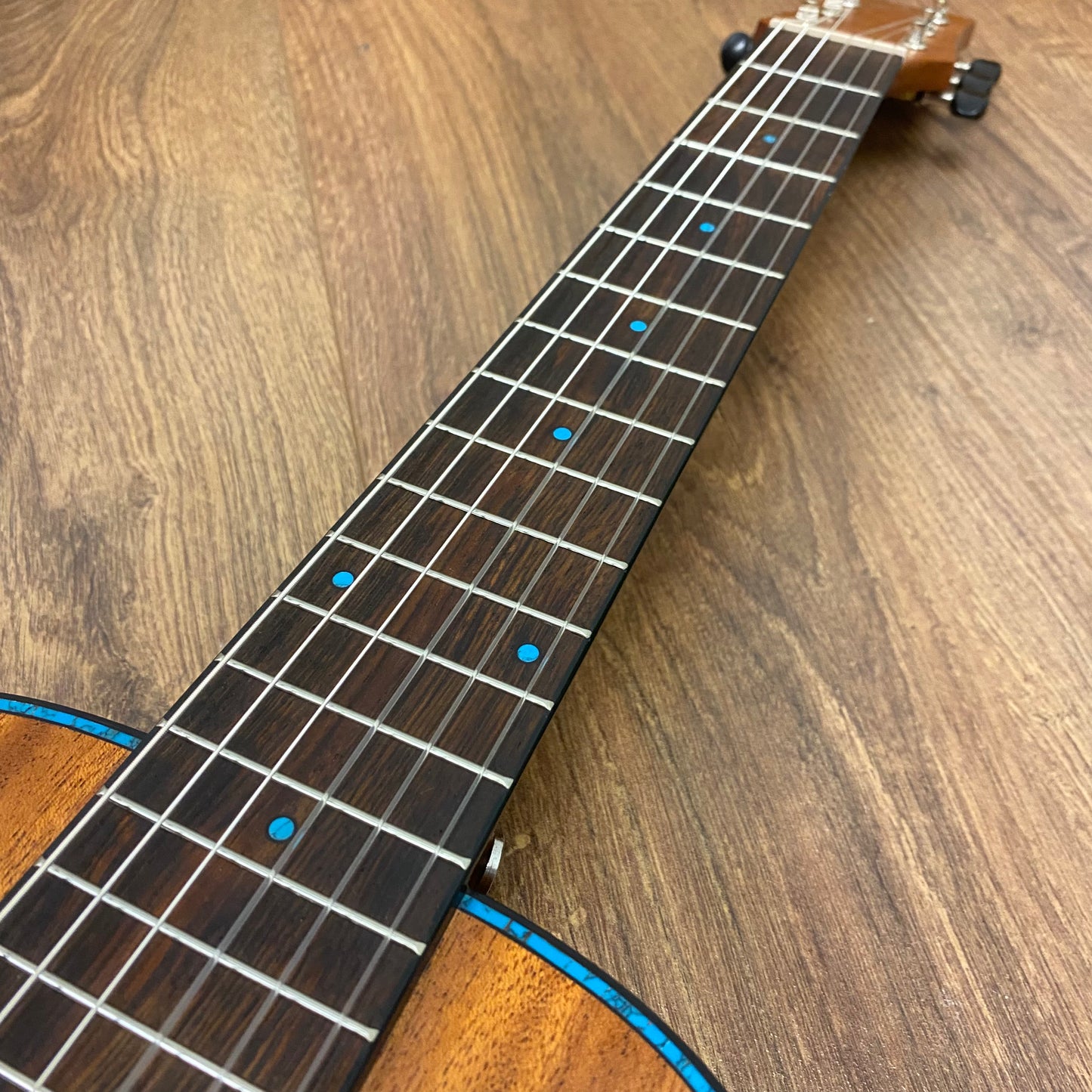 Pre-Owned Cordoba Mini II Santa Fe - Reconstituted Turquoise Mahogany