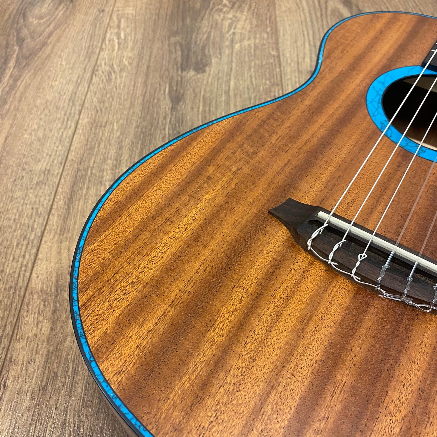 Pre-Owned Cordoba Mini II Santa Fe - Reconstituted Turquoise Mahogany