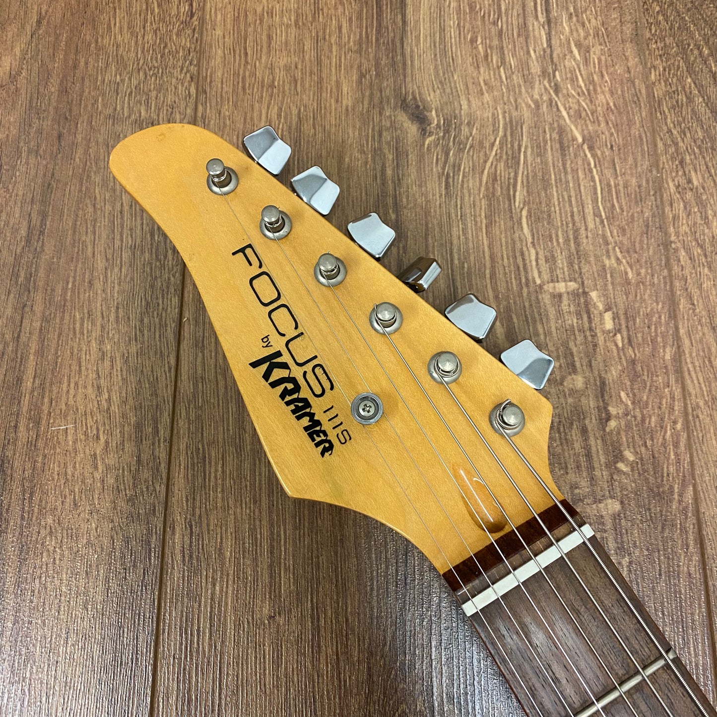 Pre-Owned Kramer Focus 111S - Left Handed - Metallic Red