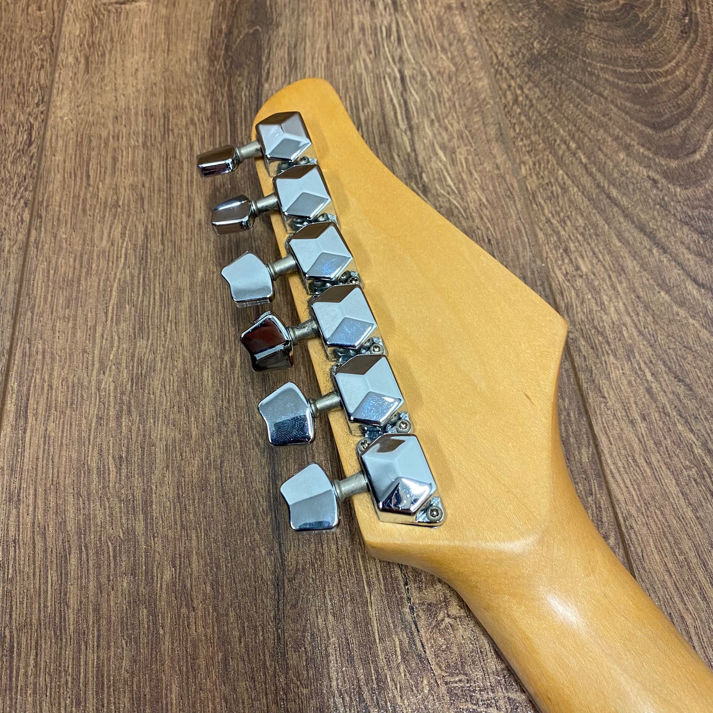 Pre-Owned Kramer Focus 111S - Left Handed - Metallic Red