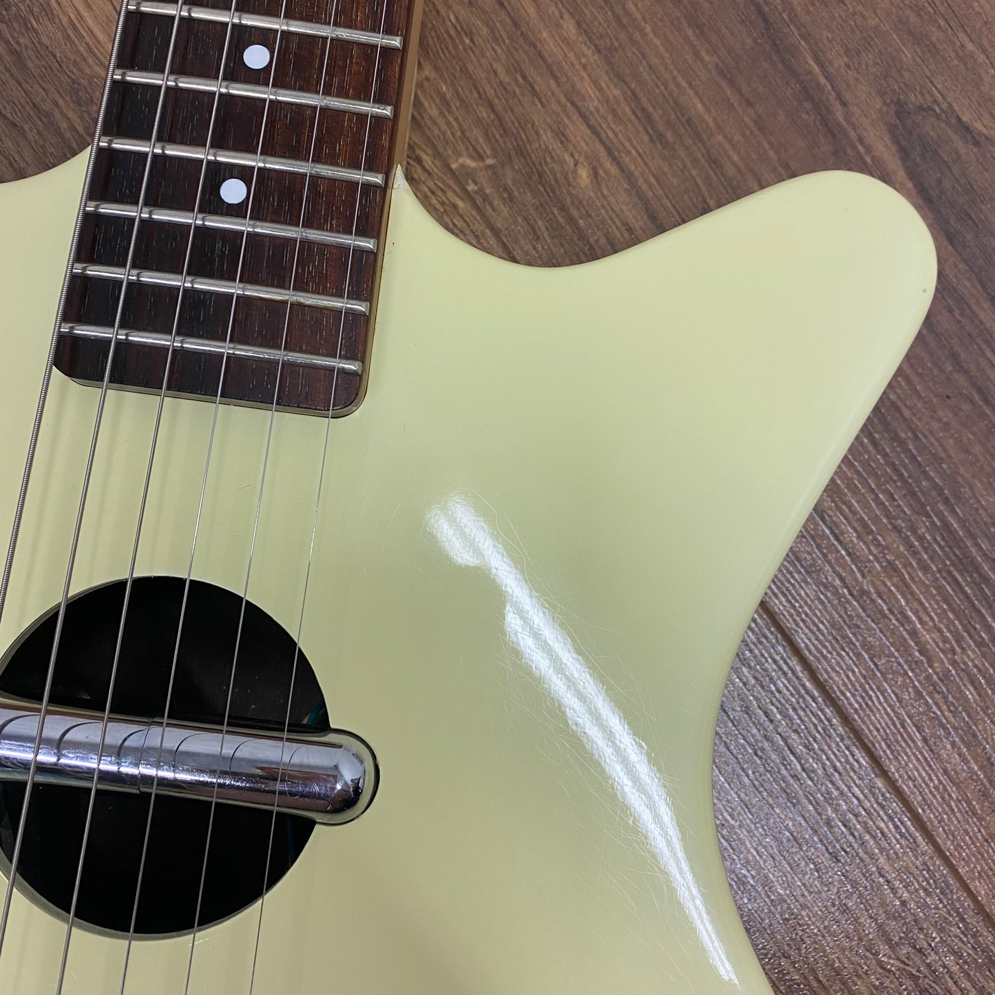 Pre-Owned Danelectro DCV56 Convertible Hollowbody - Creme