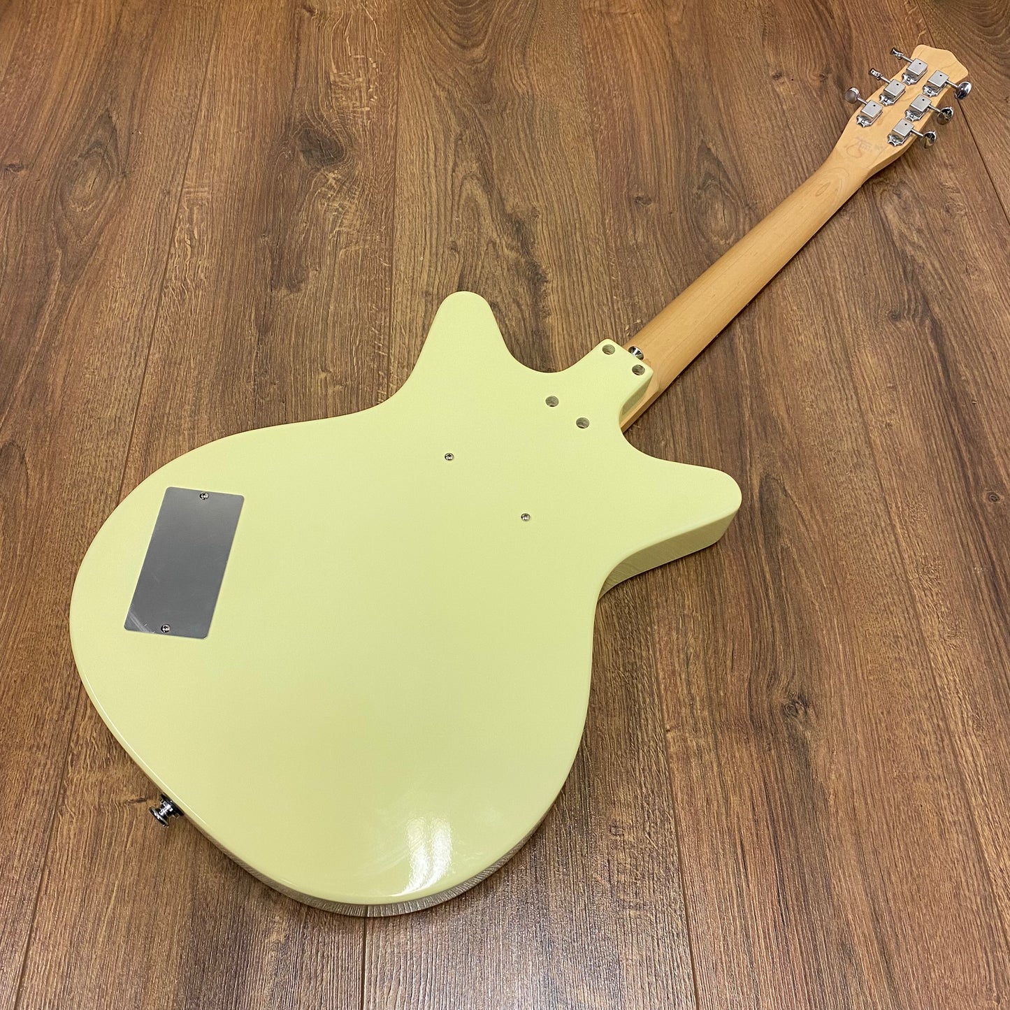 Pre-Owned Danelectro DCV56 Convertible Hollowbody - Creme