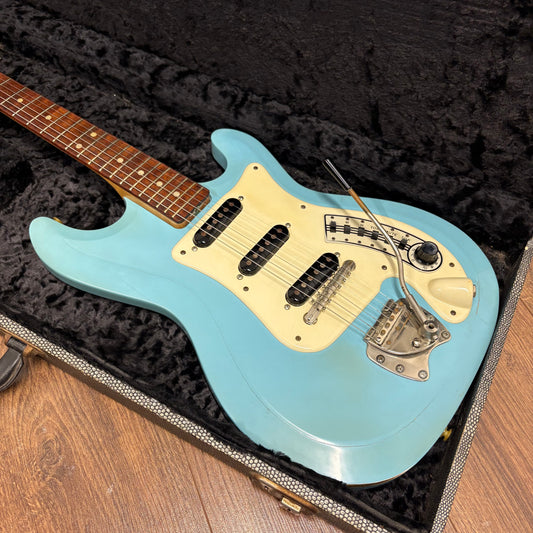 Pre-Owned Hagstrom Futurama III - Baby Blue w/ Selmer Hard Case - 1963