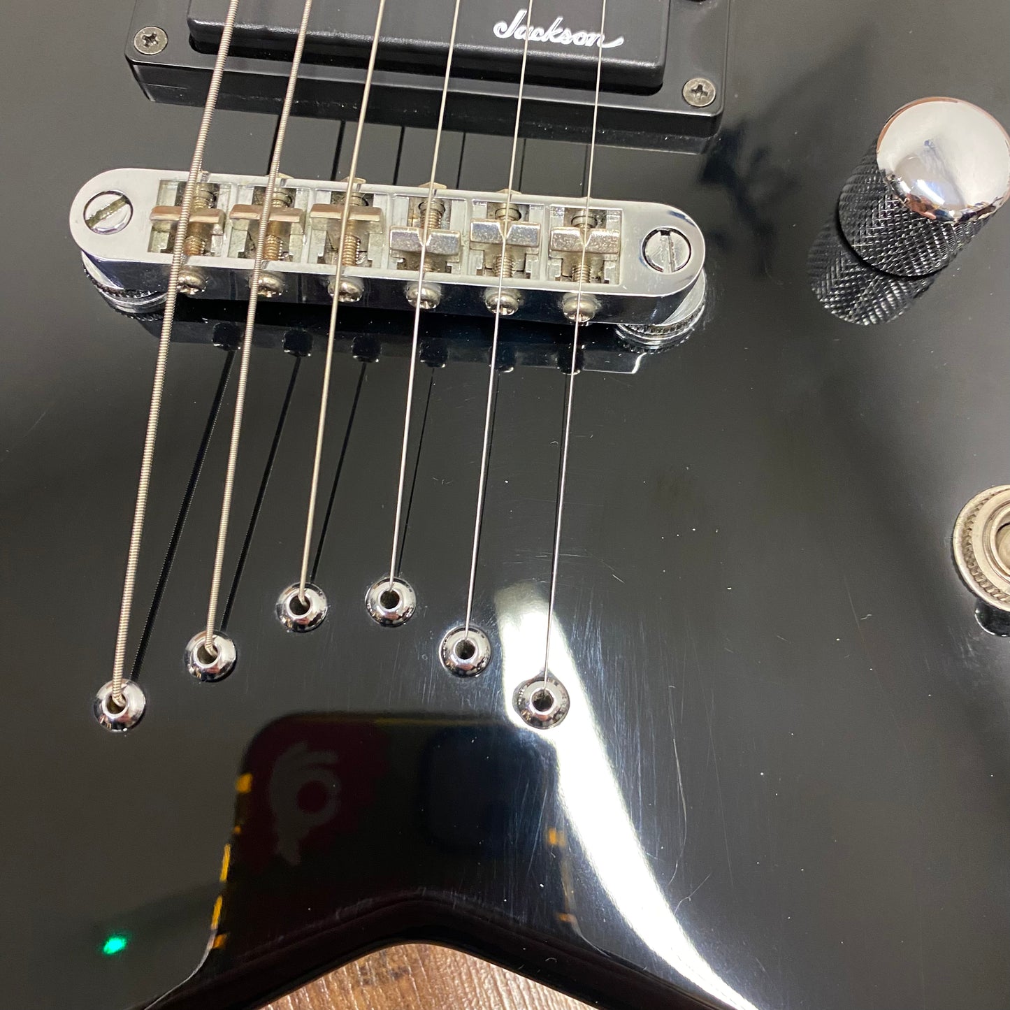 Pre-Owned Jackson JS32T Rhoads - Black