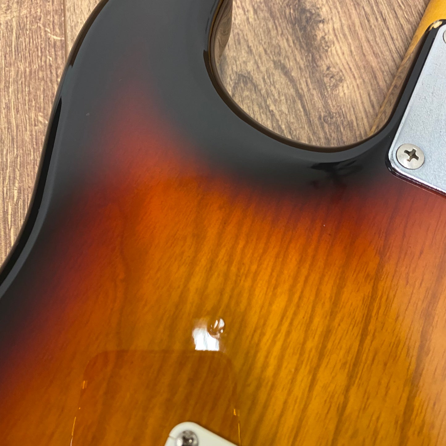 Pre-Owned Fender MIJ ST-67 Stratocaster - 3-Tone Sunburst - 1996