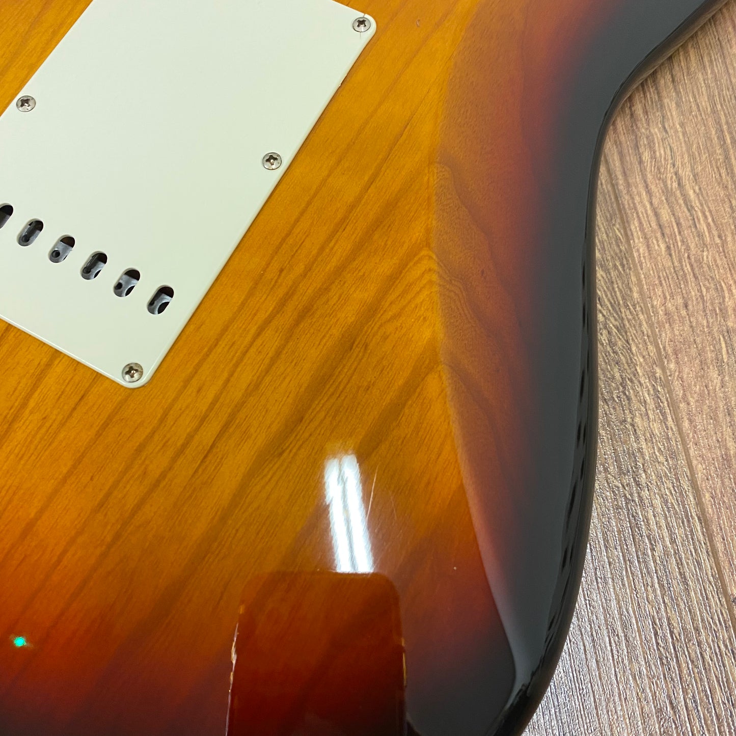 Pre-Owned Fender MIJ ST-67 Stratocaster - 3-Tone Sunburst - 1996