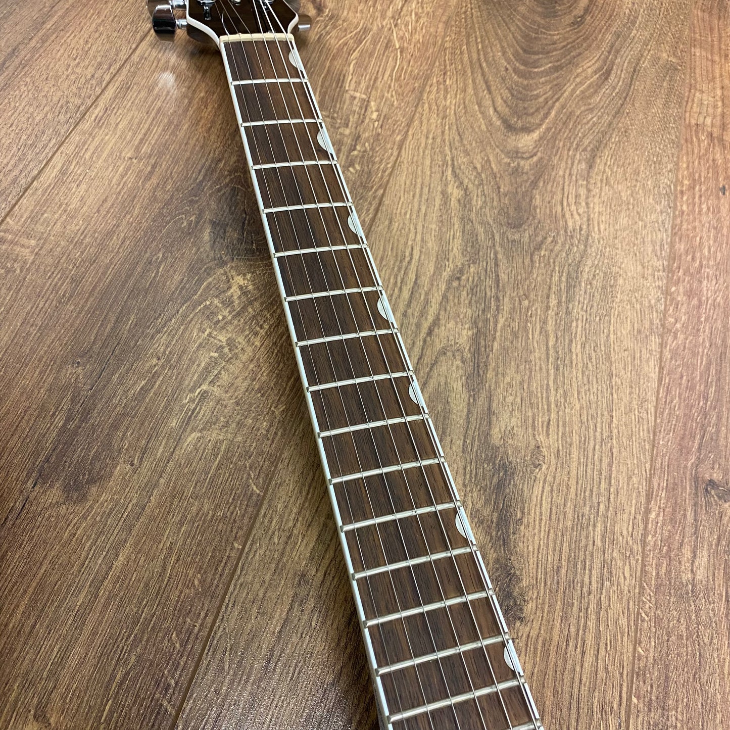Pre-Owned Gretsch G5222 Electromatic Double Jet BT - Left Handed - Aged Natural