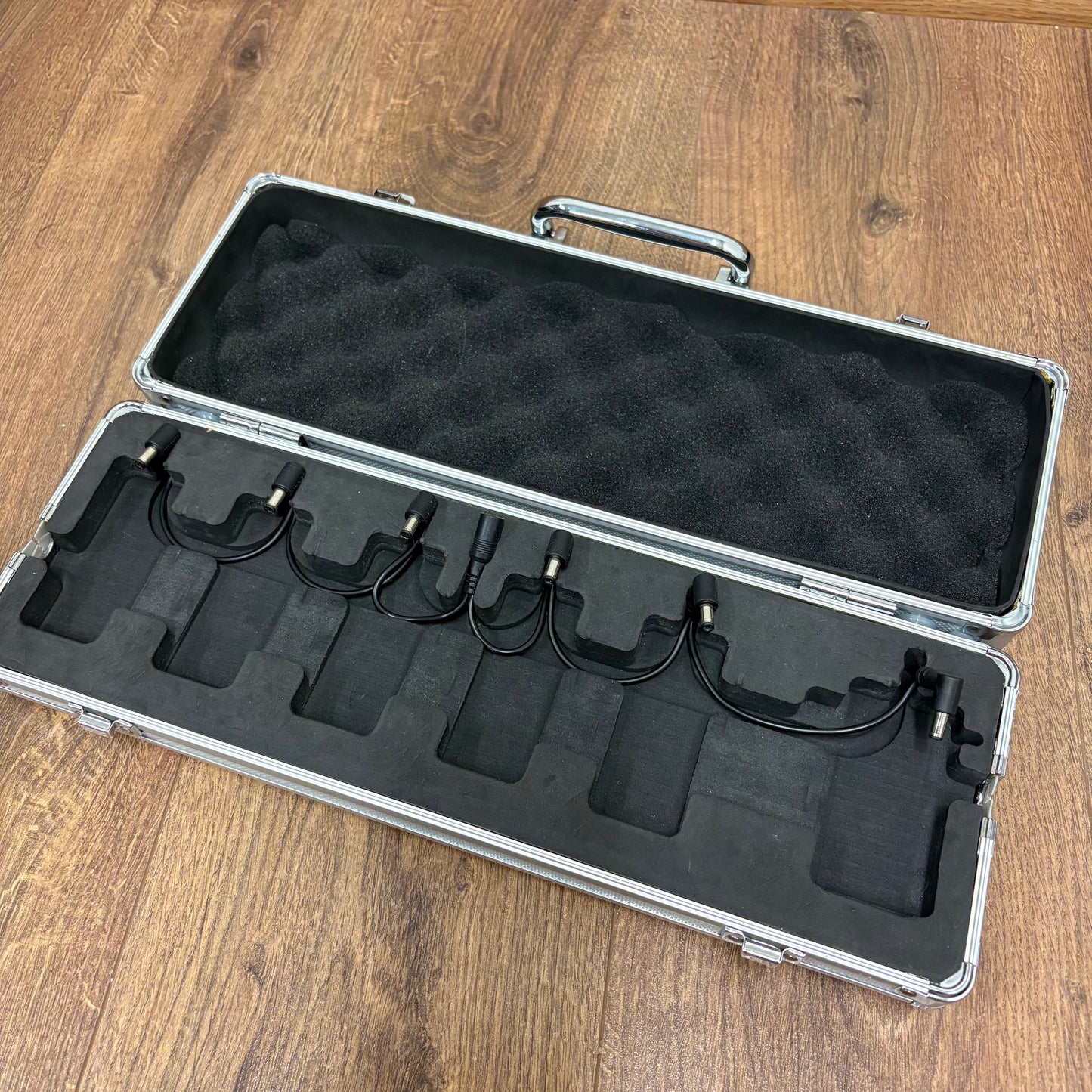 Pre-Owned Mooer Firefly M6 Pedal Board
