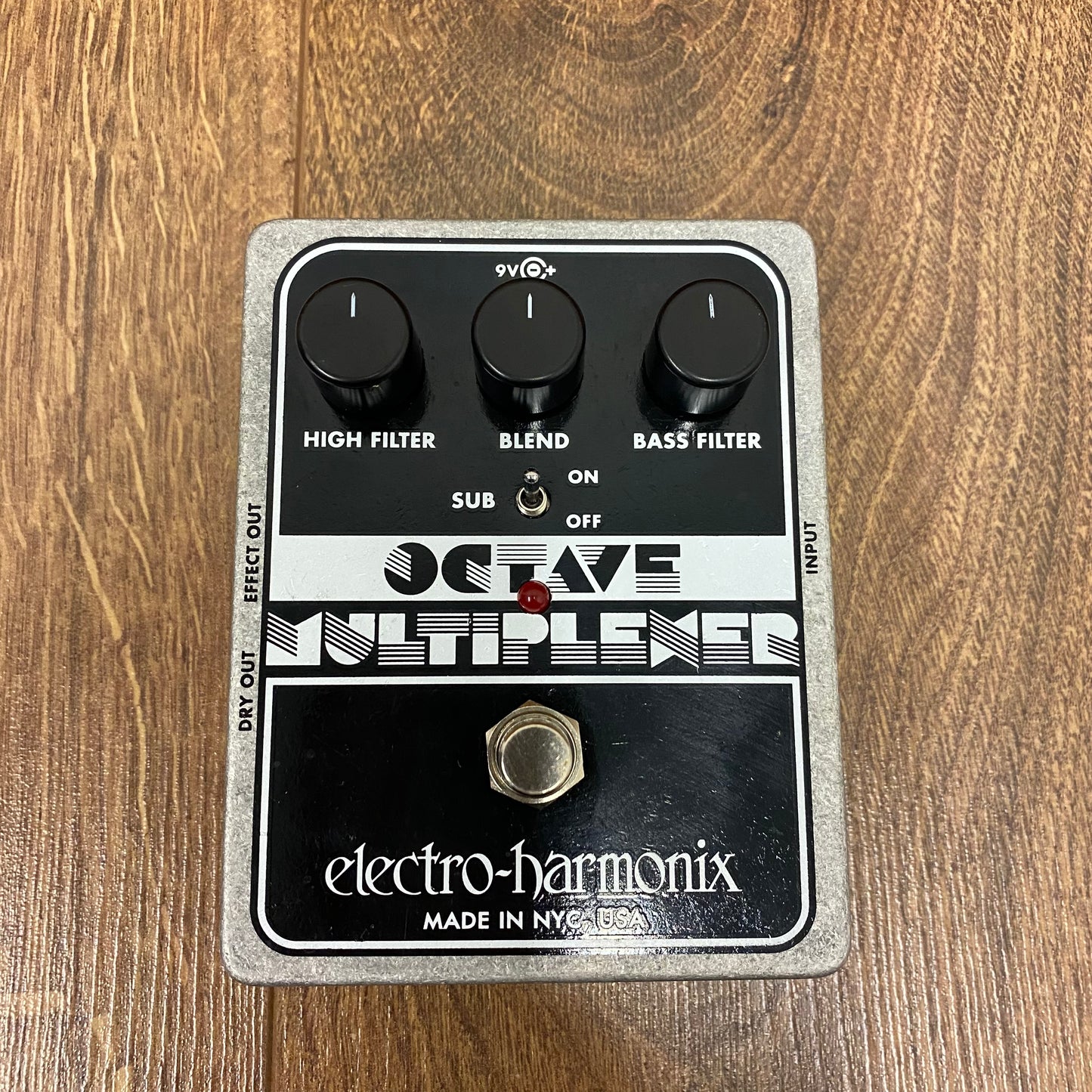 Pre-Owned Electro-Harmonix Octave Multiplexer Monophonic Octave Pedal