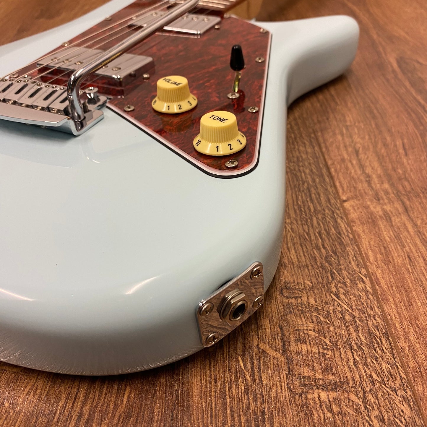 Pre-Owned Sterling by Music Man SUB Albert Lee - Daphne Blue