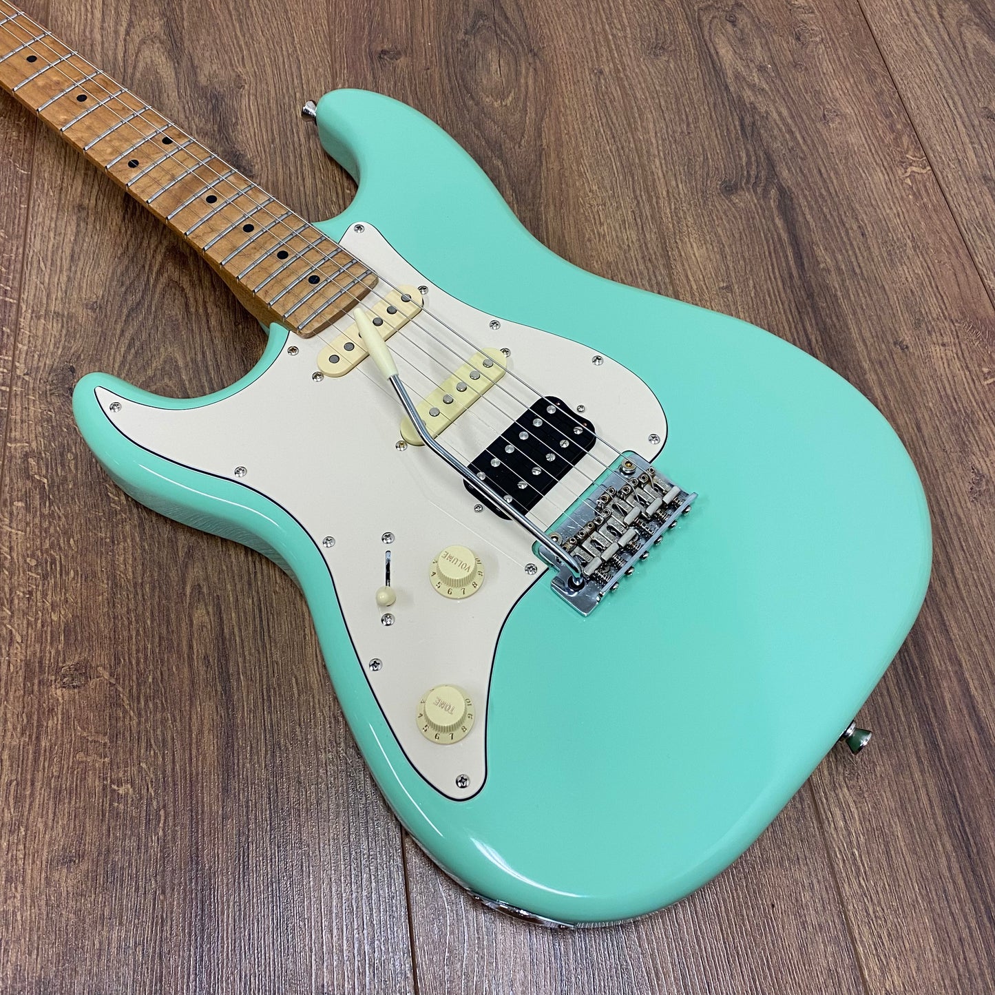 Pre-Owned Jet Guitars JS-400 - Left Handed - Seafoam Green