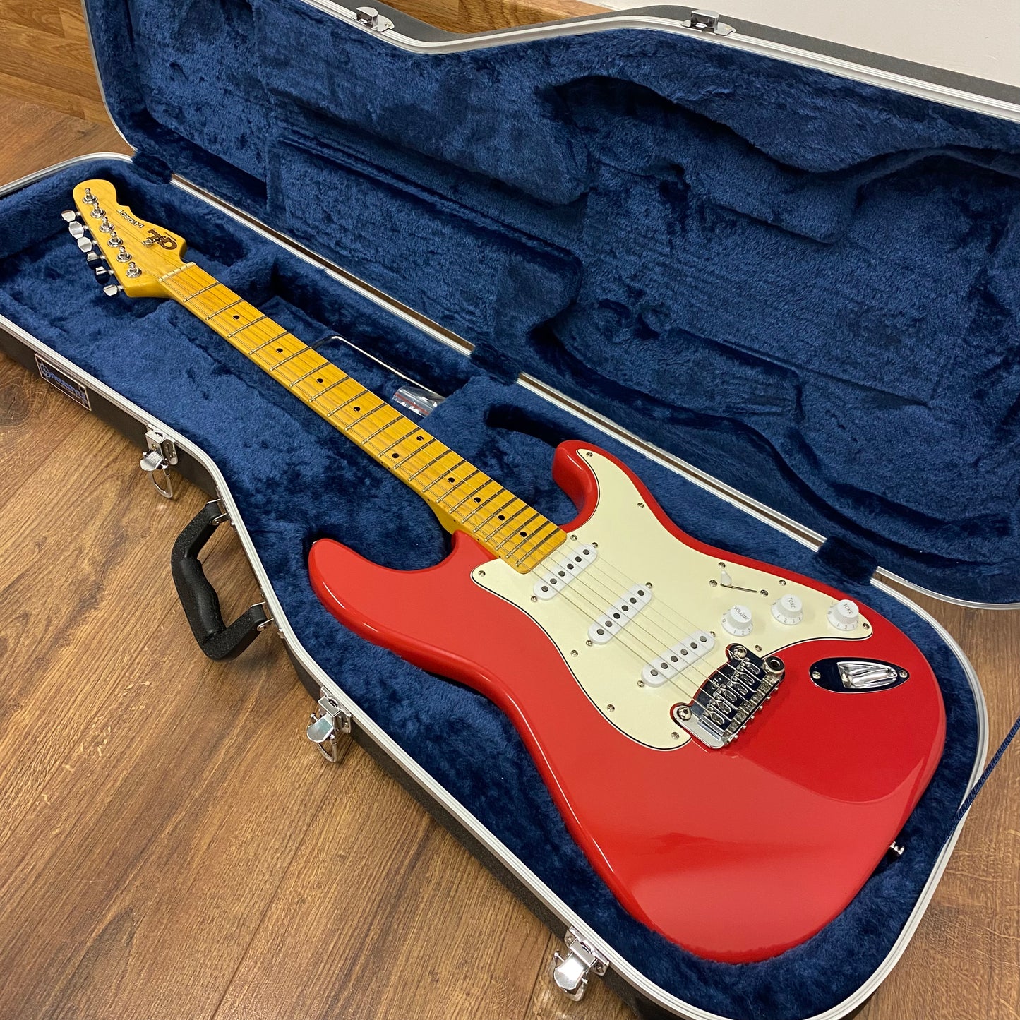 Pre-Owned G&L Tribute Legacy - Fullerton Red