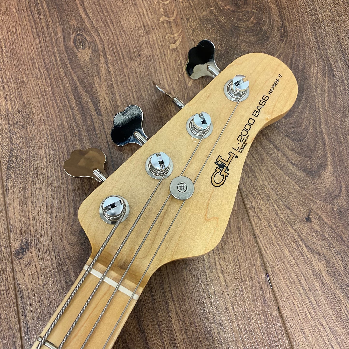 Pre-Owned G&L USA CLF Research L2000 - Jet Black - 2019