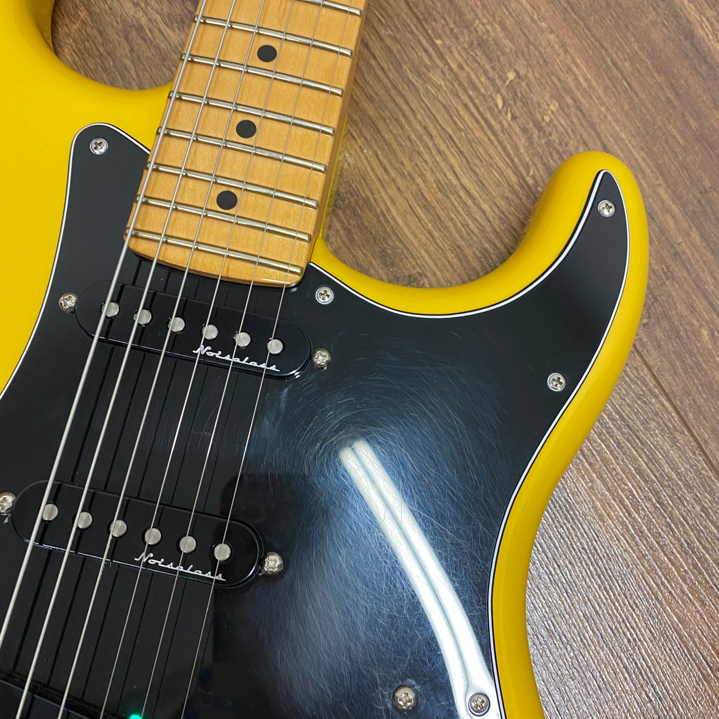 Pre-Owned Fender Player II Modified Stratocaster - Sunshine Yellow