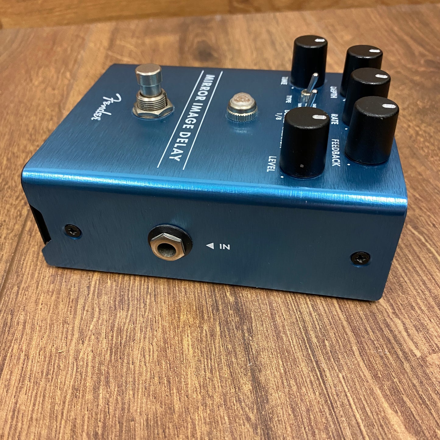 Pre-Owned Fender Mirror Image Delay Pedal