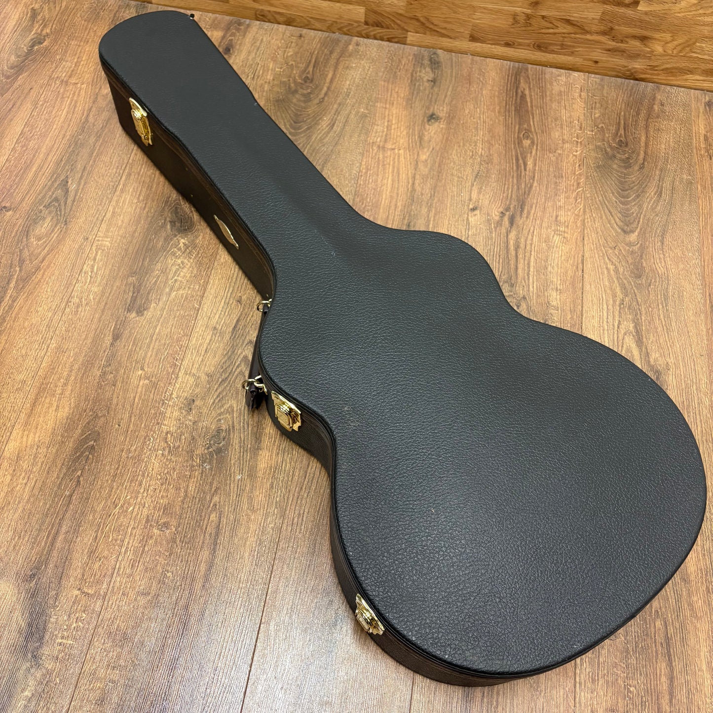 Pre-Owned Taylor 214ce-K DLX Grand Auditorium Electro Acoustic