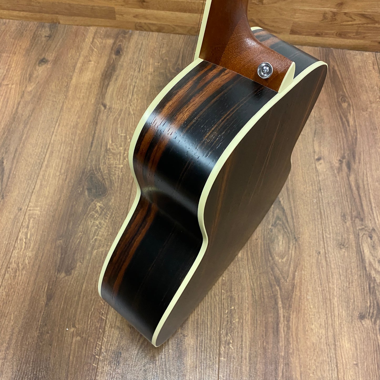 Pre-Owned Kala KA-GTR-OM-SEB Mini Acoustic - Natural