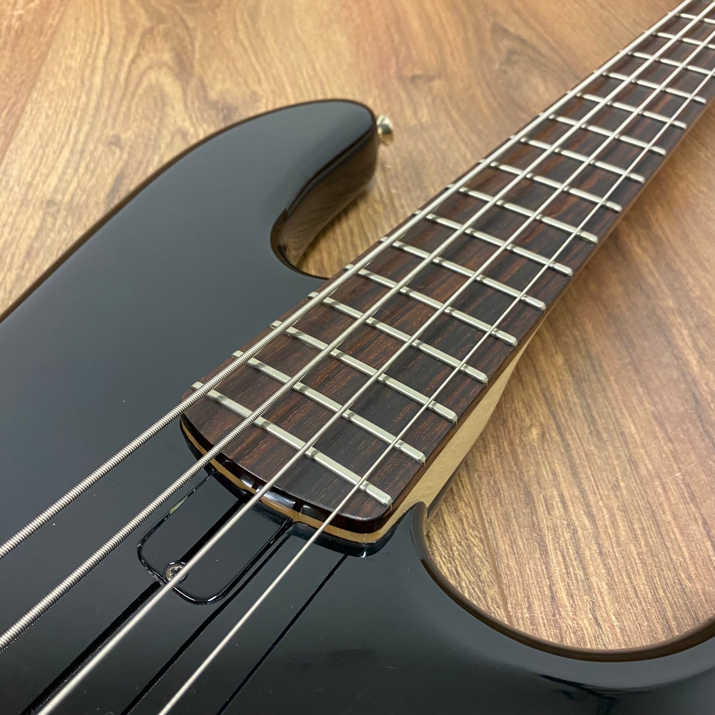 Pre-Owned Overwater J Series Custom Deluxe - Black -2006
