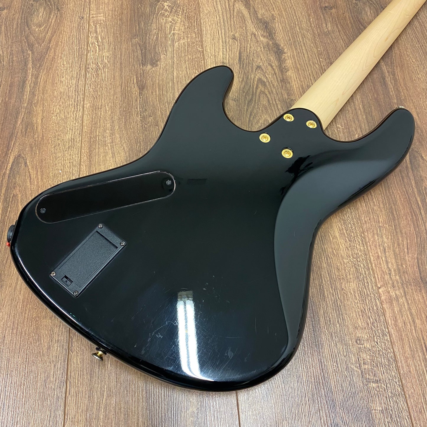 Pre-Owned Overwater J Series Custom Deluxe - Black -2006