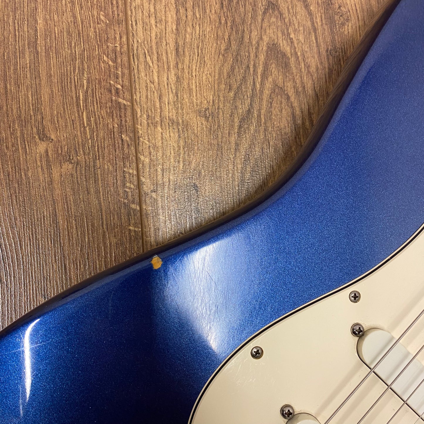 Pre-Owned Fender Stratocaster Plus - Midnight Blue - 1990
