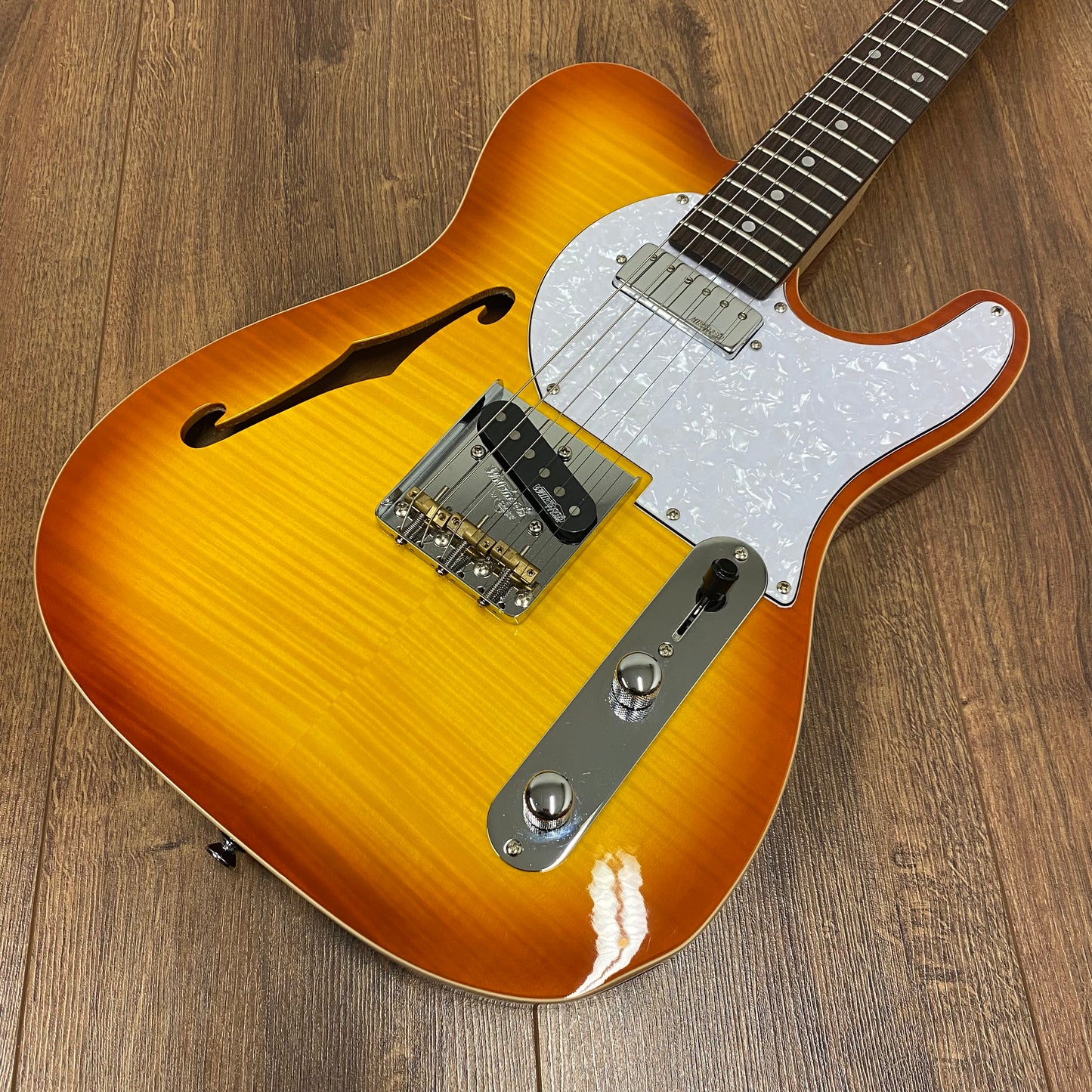 Pre-Owned Vintage V72 Thinline - Flame Tobacco Burst