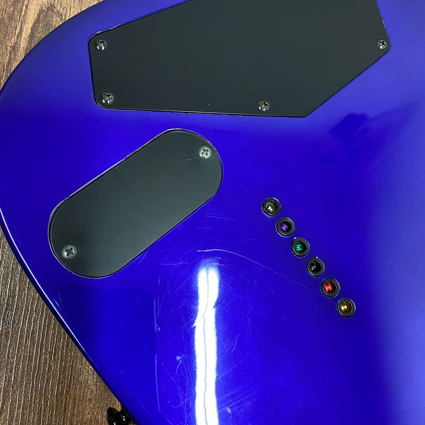 Pre-Owned ESP LTD MH-400NT - Violet Pearl Fade Metallic