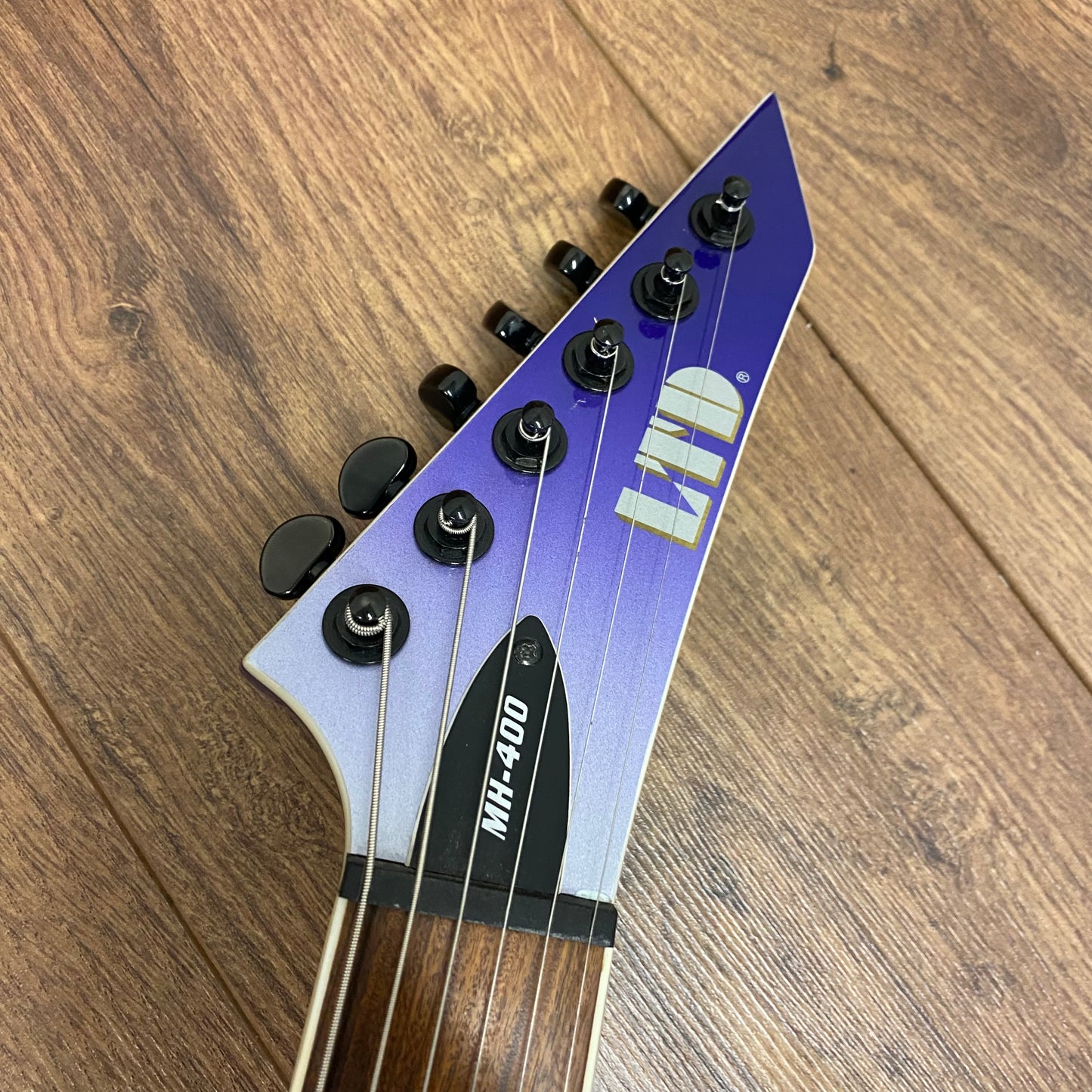 Pre-Owned ESP LTD MH-400NT - Violet Pearl Fade Metallic
