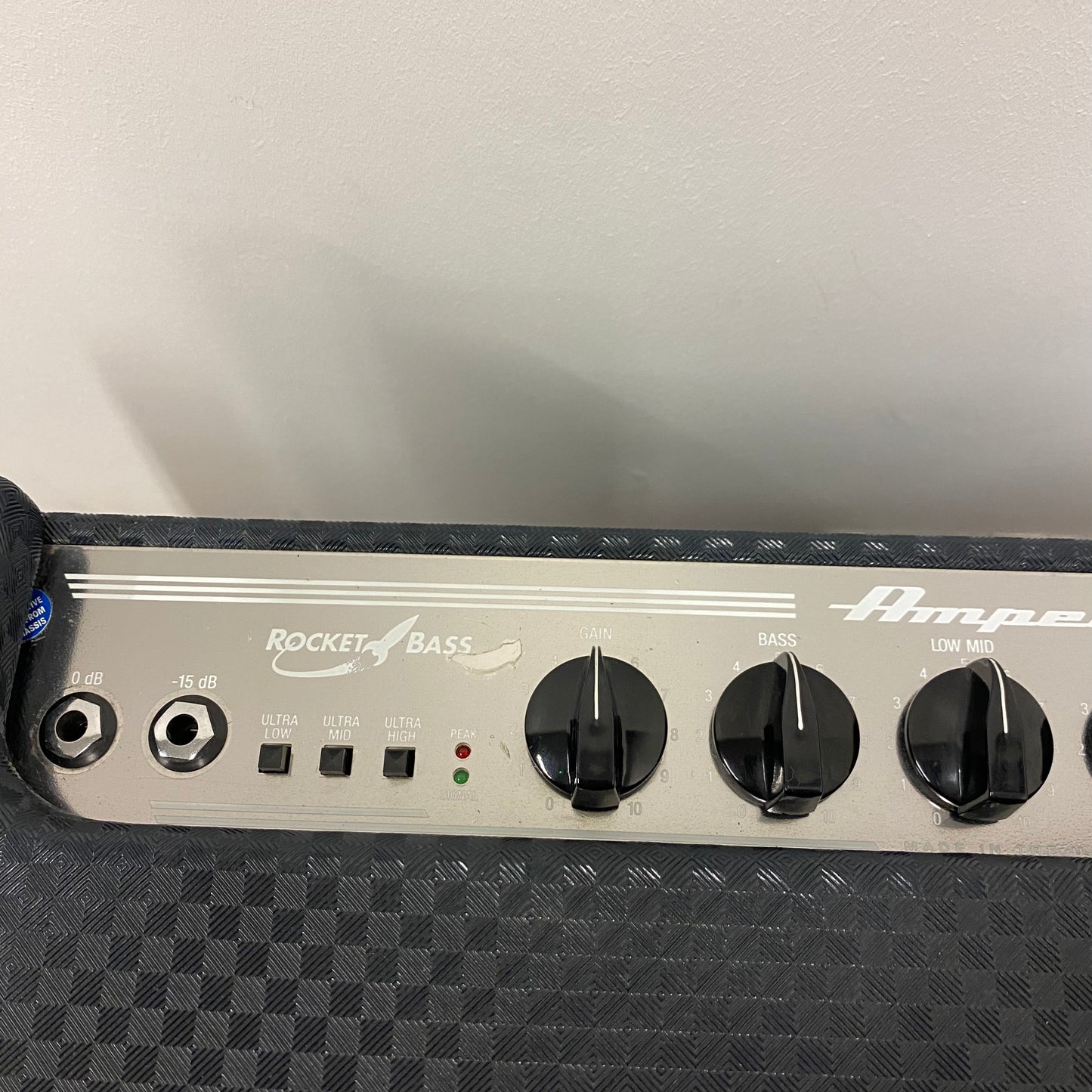 Pre-Owned Ampeg B100R 100w 1x15" Bass Combo - Made in USA