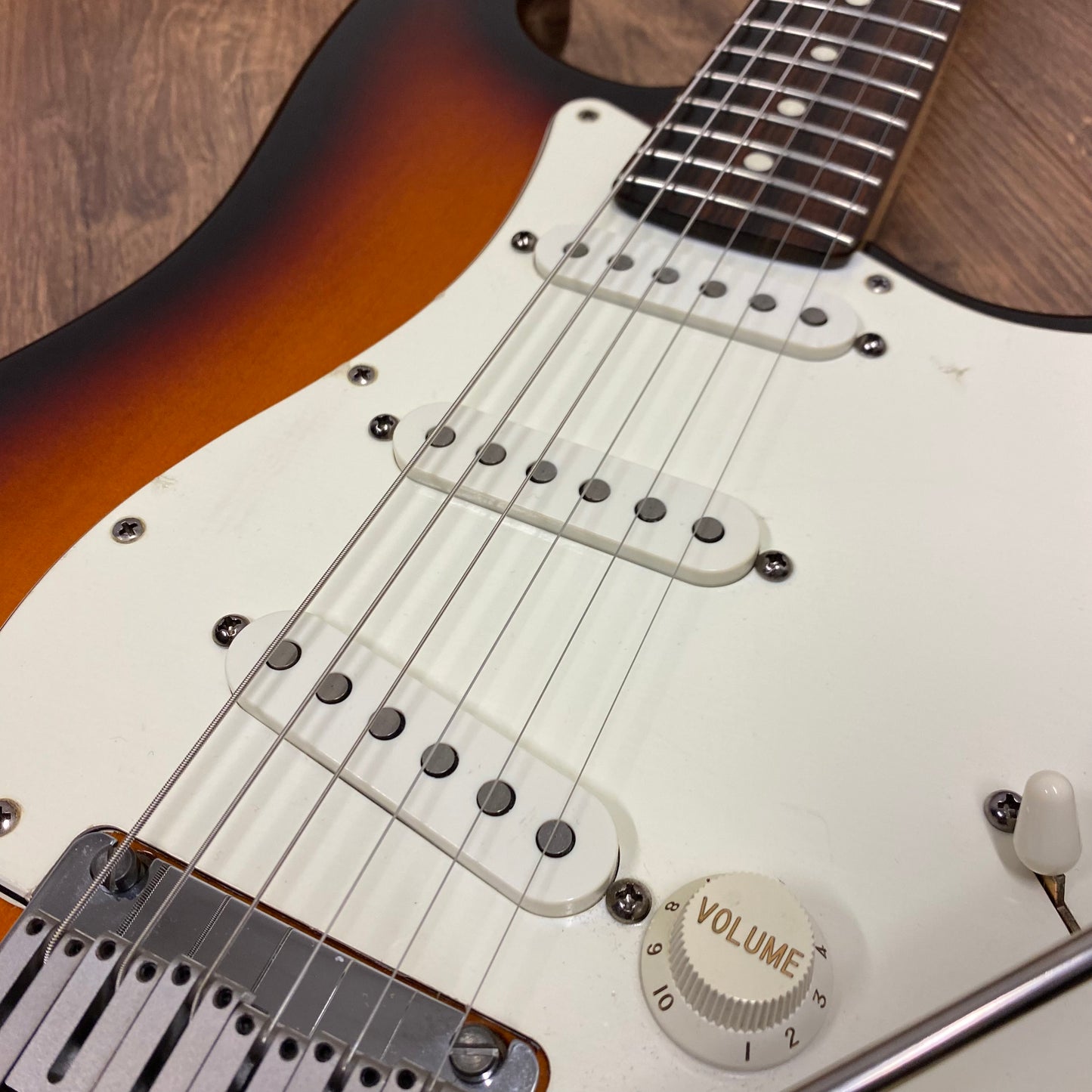 Pre-Owned Fender American Standard Stratocaster - 3-Tone Sunburst - 1997