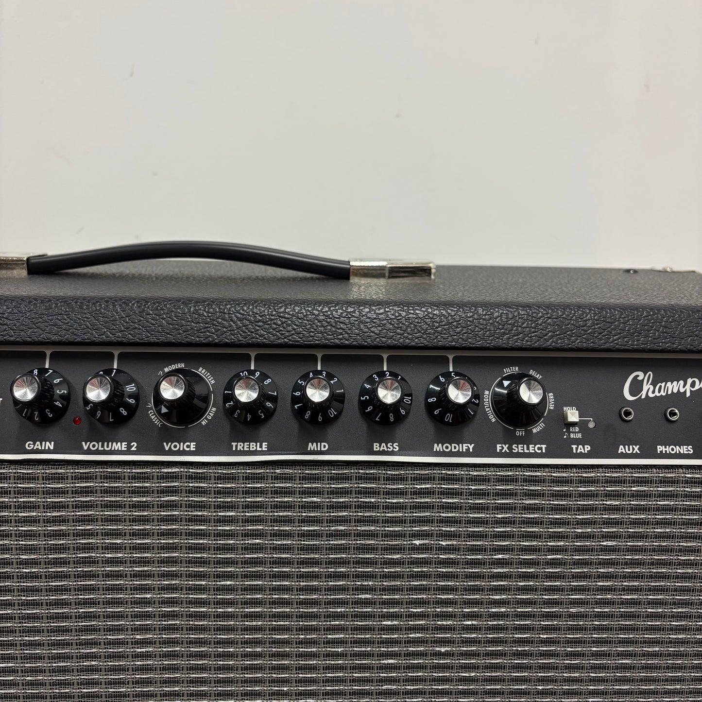 Pre-Owned Fender Champion II 100 Combo Amp