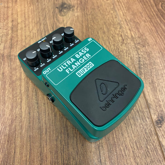 Pre-Owned Pedals – Hippo Guitars