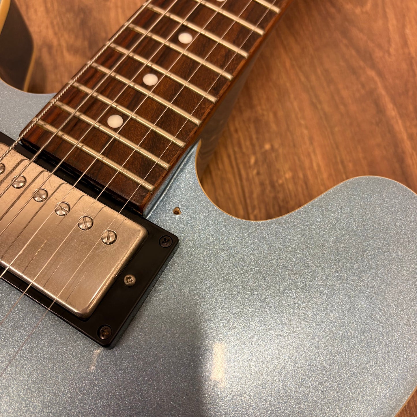 Pre-Owned Epiphone Dot - Pelham Blue