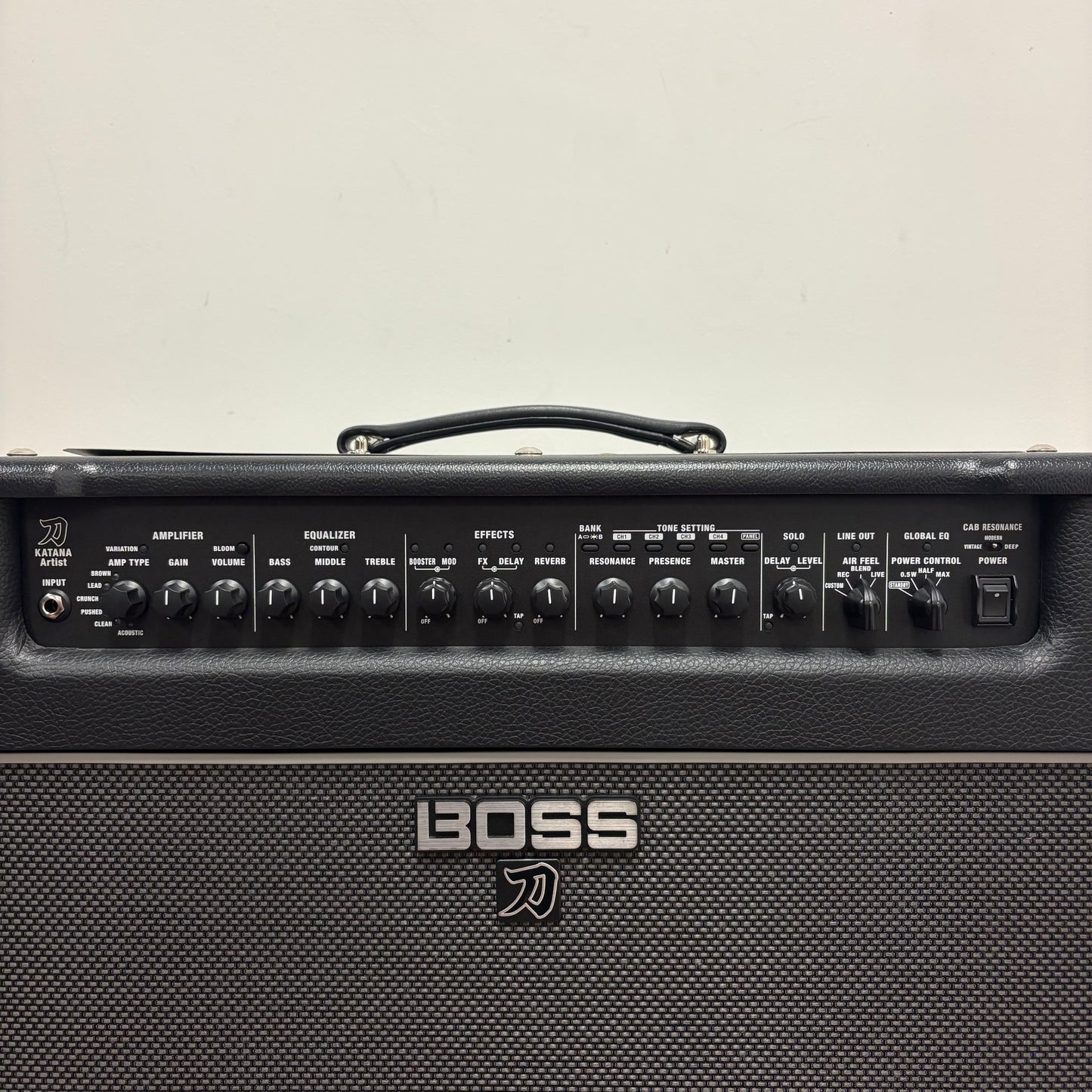 Pre-Owned Boss Katana Artist Gen 3 Combo Amp w/ GAFC Foot Switch