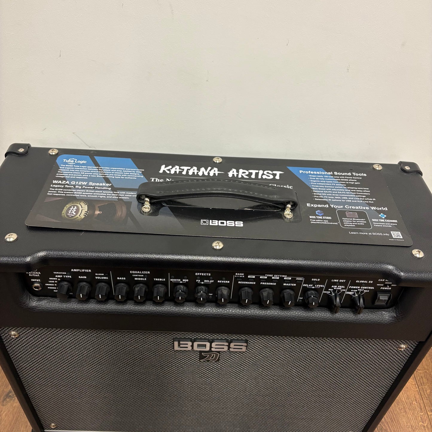 Pre-Owned Boss Katana Artist Gen 3 Combo Amp w/ GAFC Foot Switch
