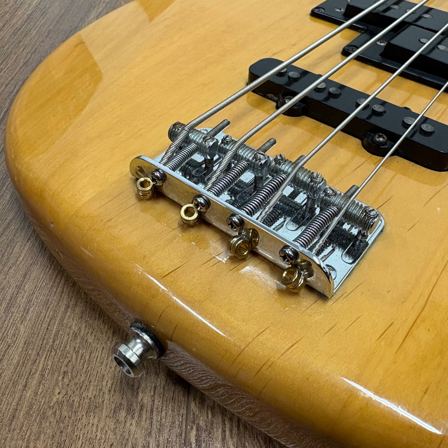Pre-Owned Yamaha BB1100S Bass - Natural - 1987
