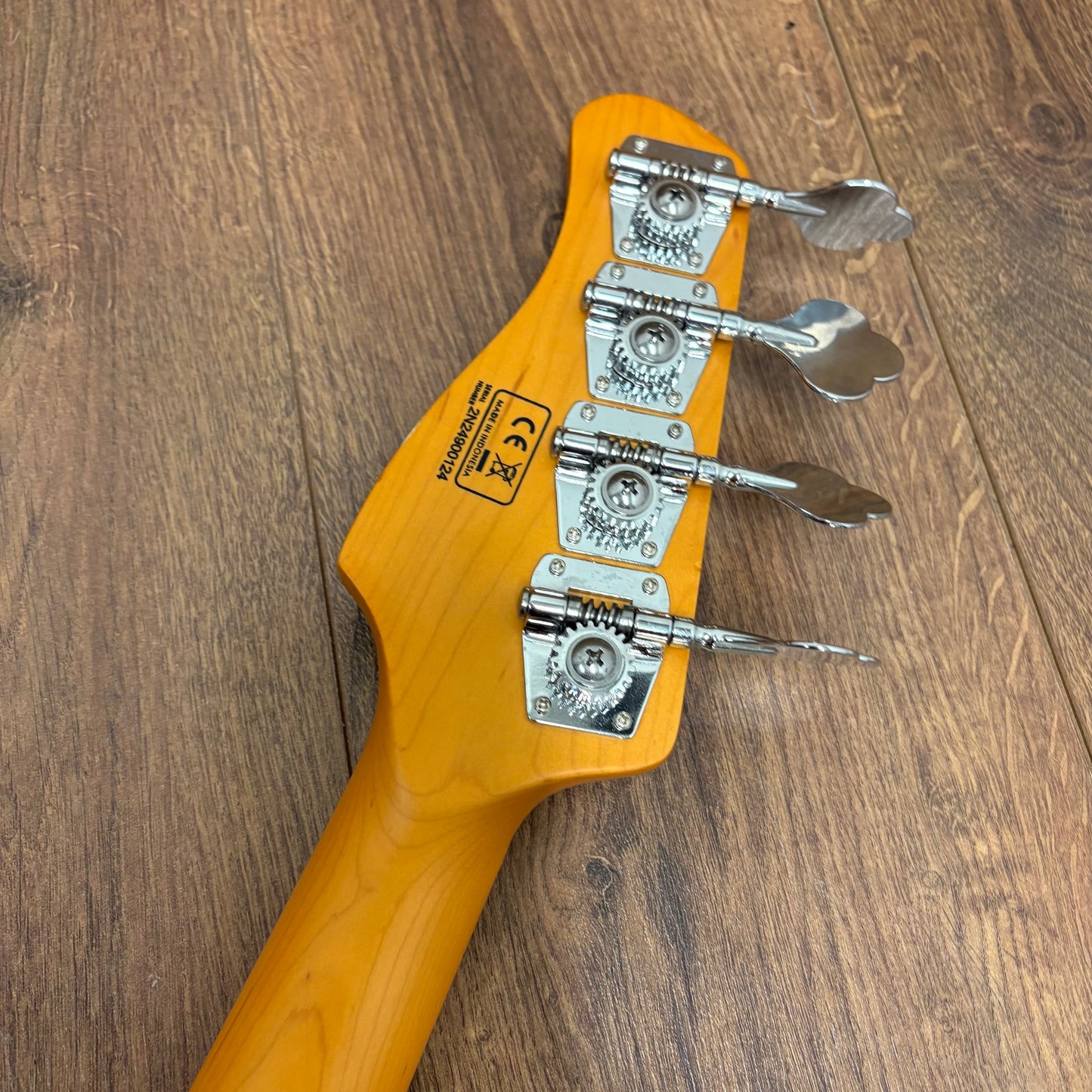 Pre-Owned Sire Marcus Miller Z3 - Antique White