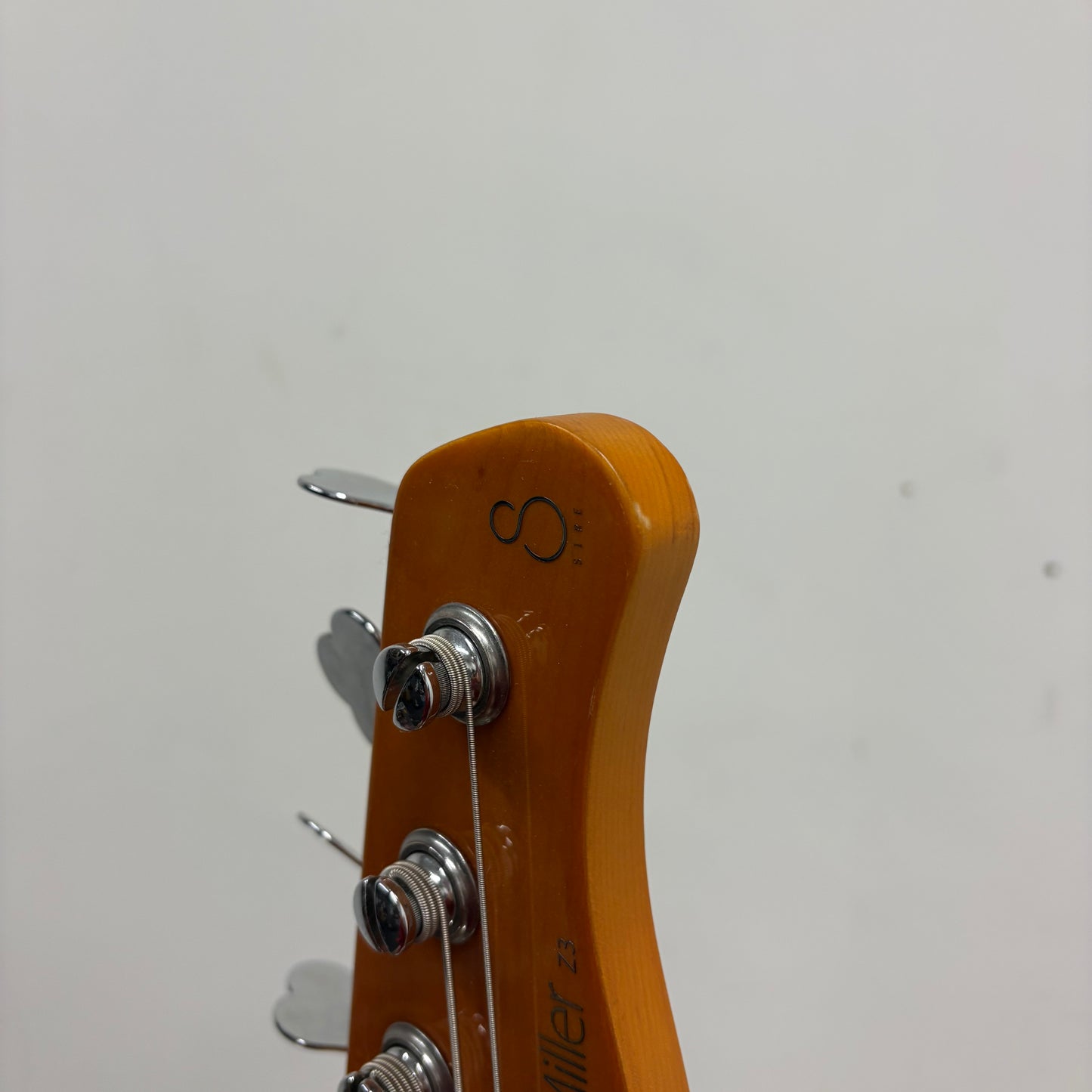 Pre-Owned Sire Marcus Miller Z3 - Antique White