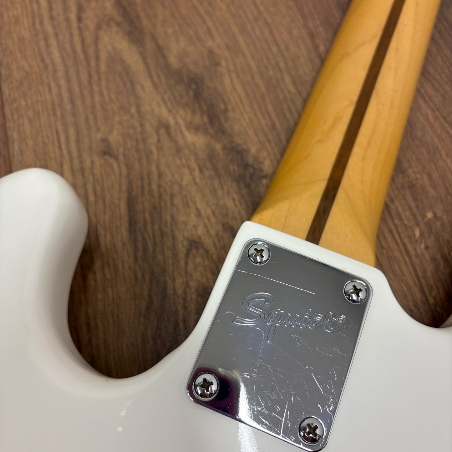 Pre-Owned Squier Vintage Modified '70s Jazz Bass - White