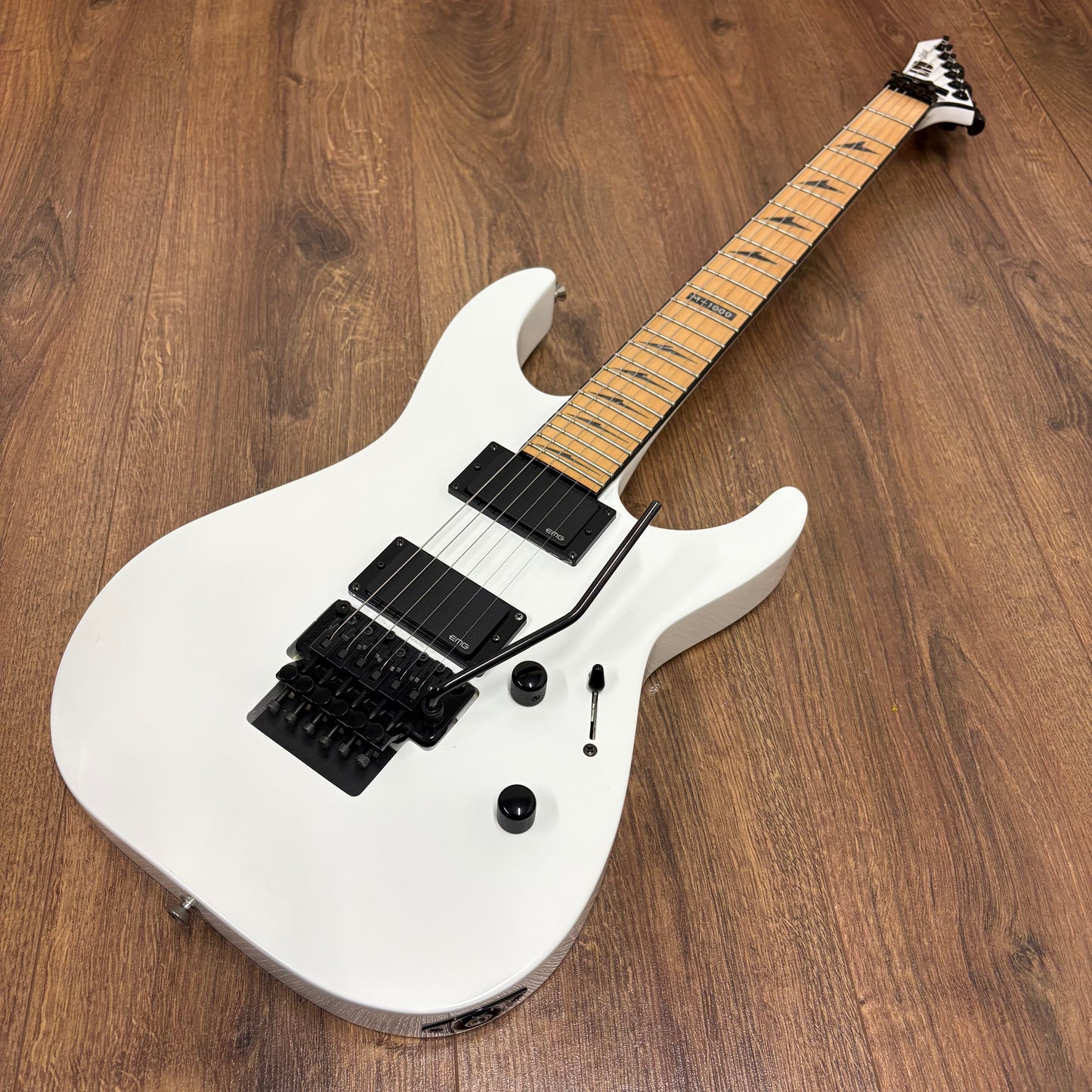Pre-Owned LTD M-1000 M Deluxe - Snow White