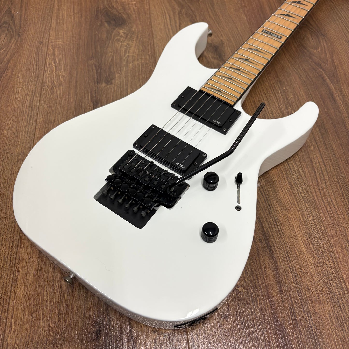 Pre-Owned LTD M-1000 M Deluxe - Snow White