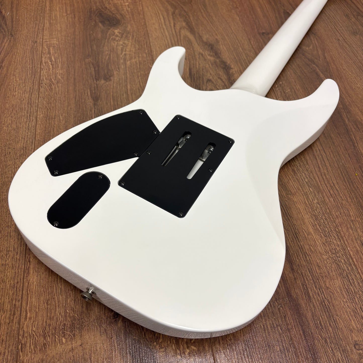 Pre-Owned LTD M-1000 M Deluxe - Snow White