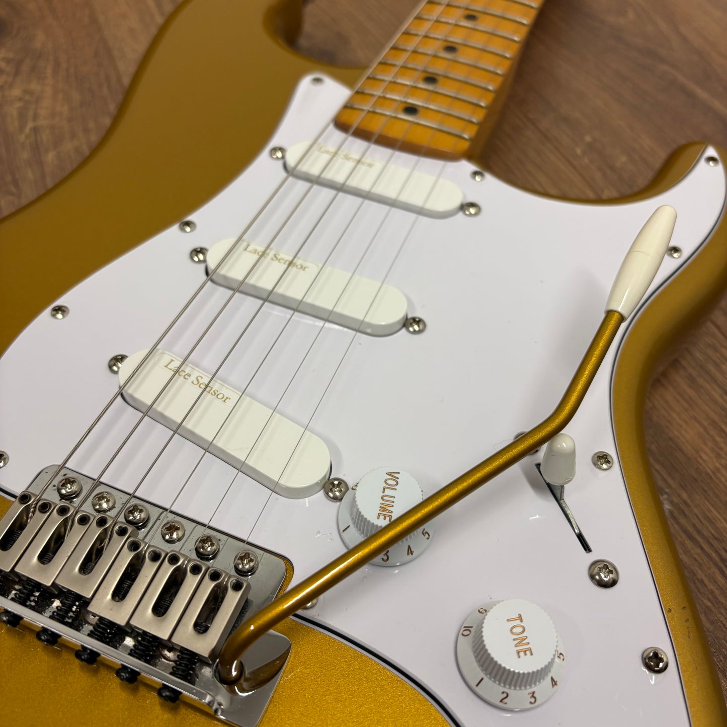 Pre-Owned Squier Classic Vibe '50s Stratocaster *Upgraded & Resprayed* - Volkswagen Gold