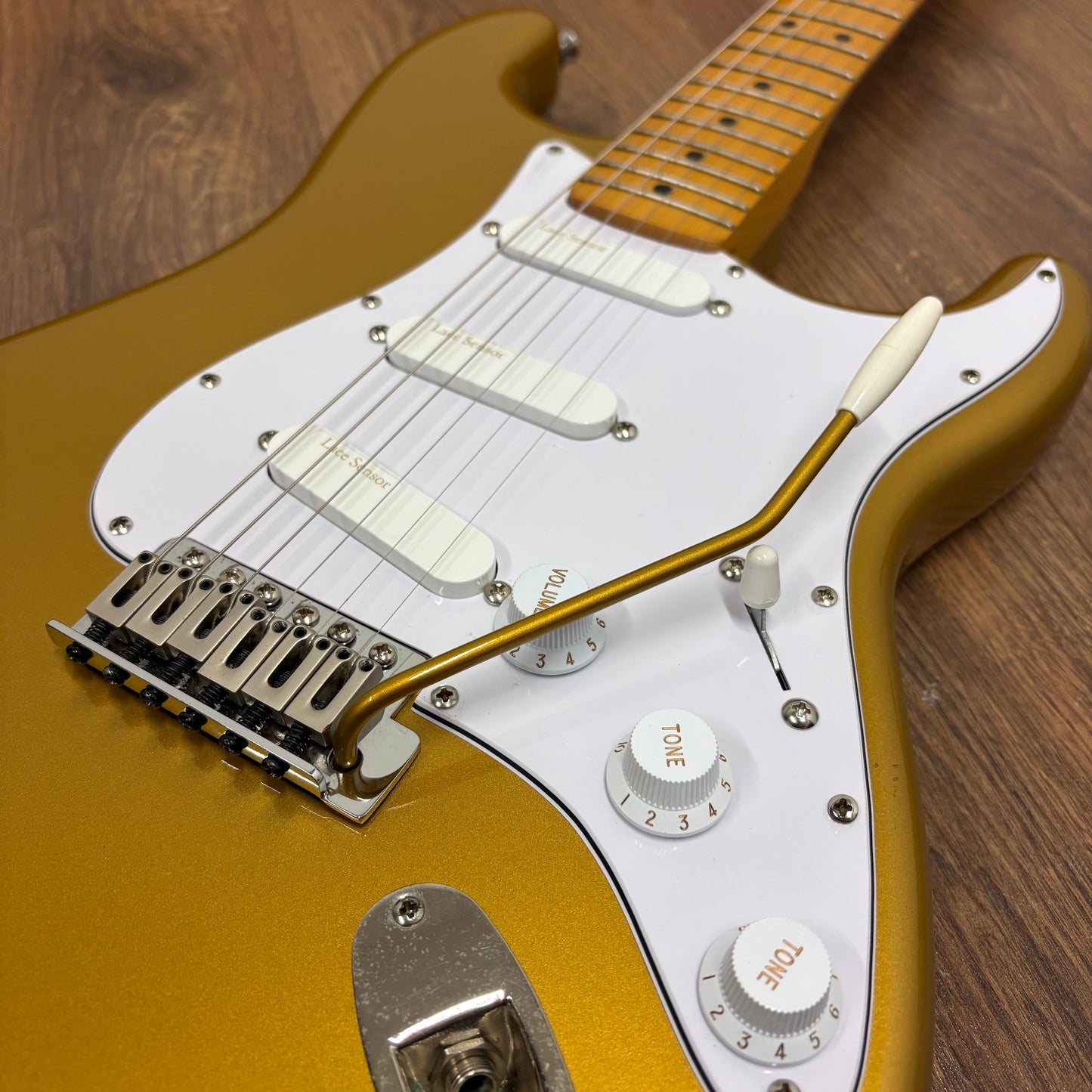 Pre-Owned Squier Classic Vibe '50s Stratocaster *Upgraded & Resprayed* - Volkswagen Gold