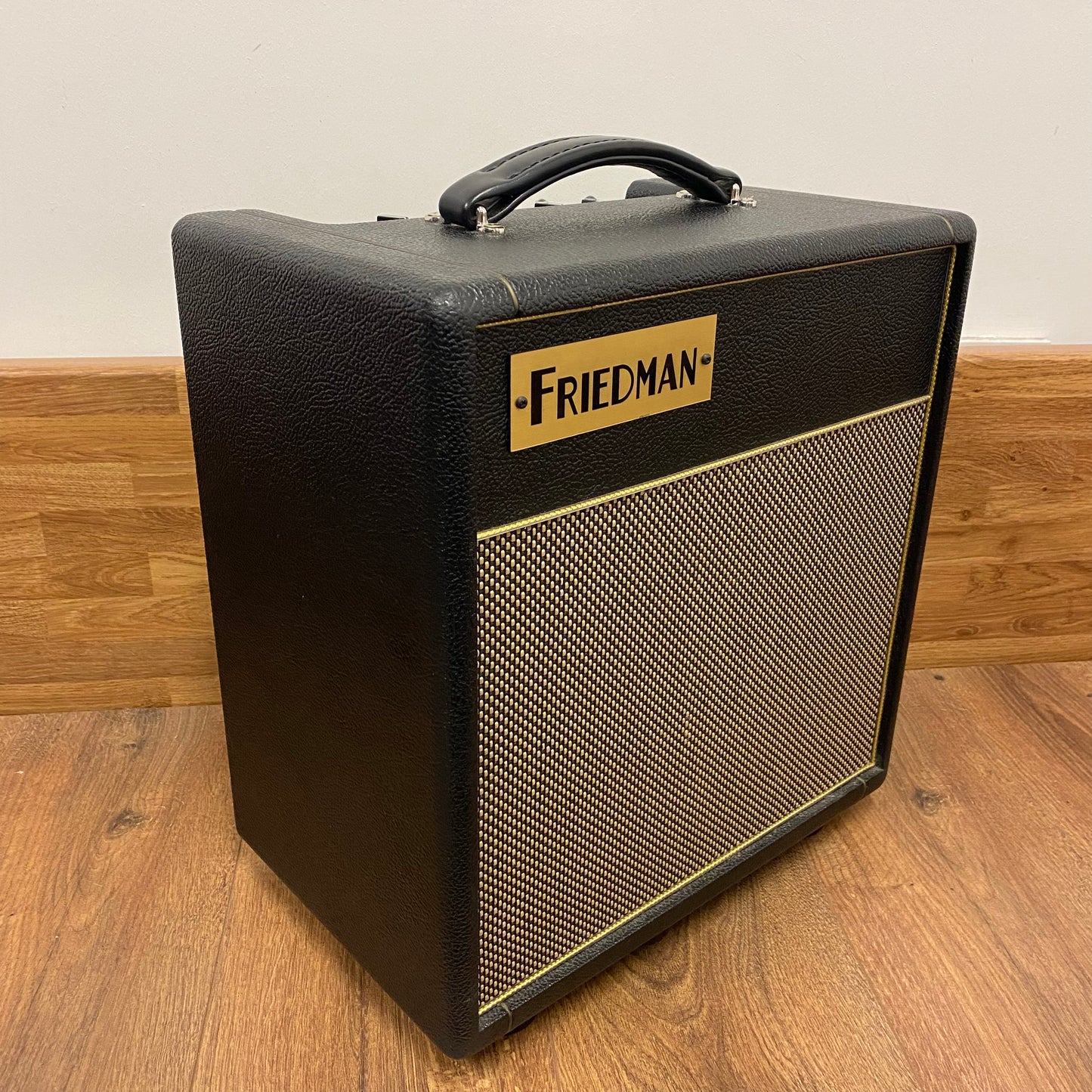 Pre-Owned Friedman PT-20 Pink Taco 20w 1x12" Combo Amp