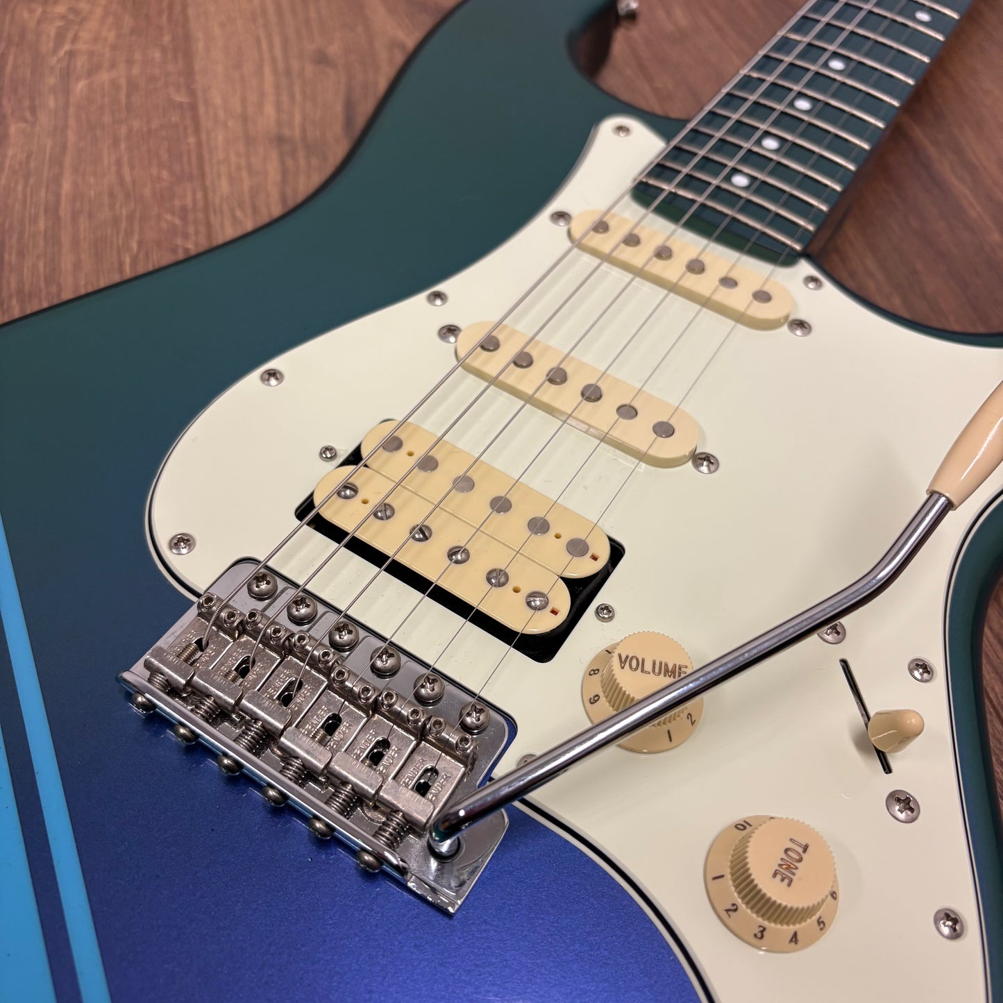 Pre-Owned Fender MIJ STR-ALLVC BTP Stratocaster - Blue Purple Flip-Flop
