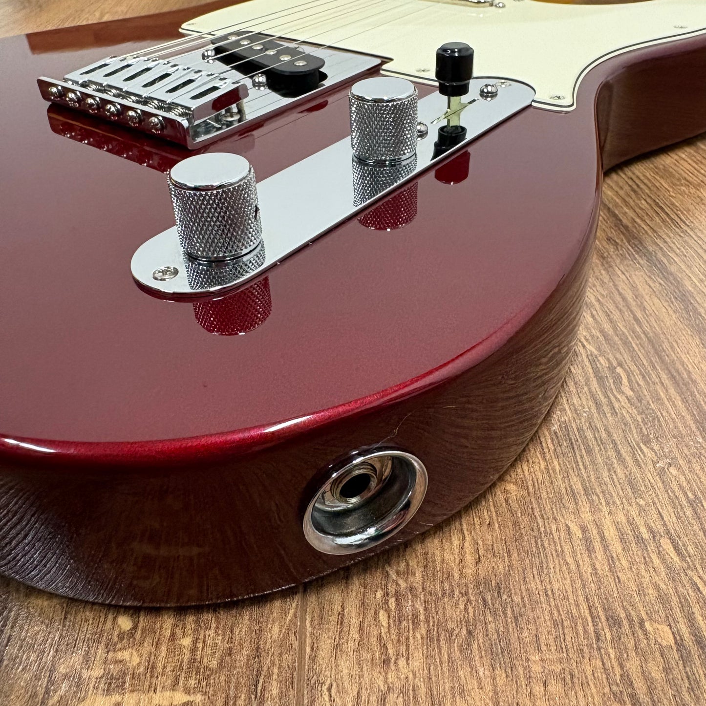 Pre-Owned Fender Mexican Standard Telecaster - Candy Apple Red