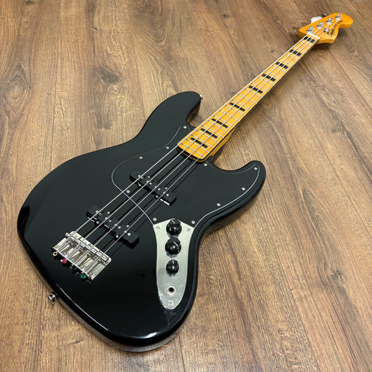 Pre-Owned Squier Classic Vibe '70s Jazz Bass - Black