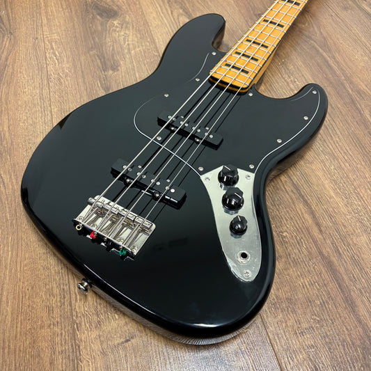 Pre-Owned Squier Classic Vibe '70s Jazz Bass - Black