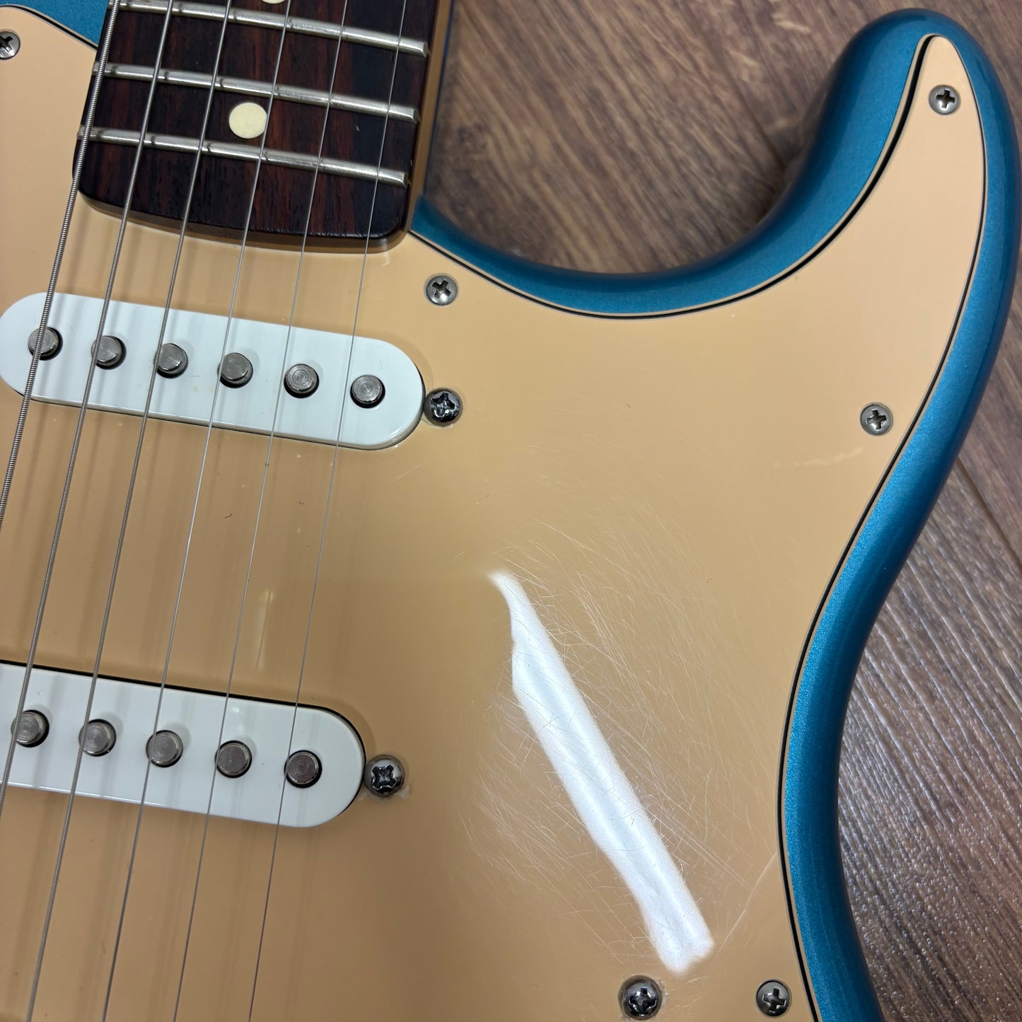 Pre-Owned Fender Mexican Standard Stratocaster - Lake Placid Blue